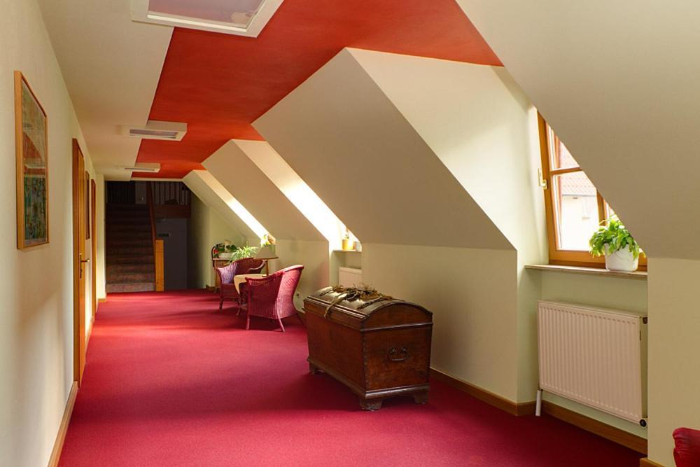 Tilman Hotel 3*